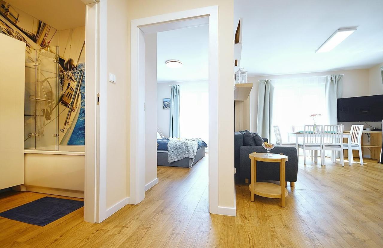 Apartament Premium Mikiniki Kolobrzeg Apartamento Exterior foto